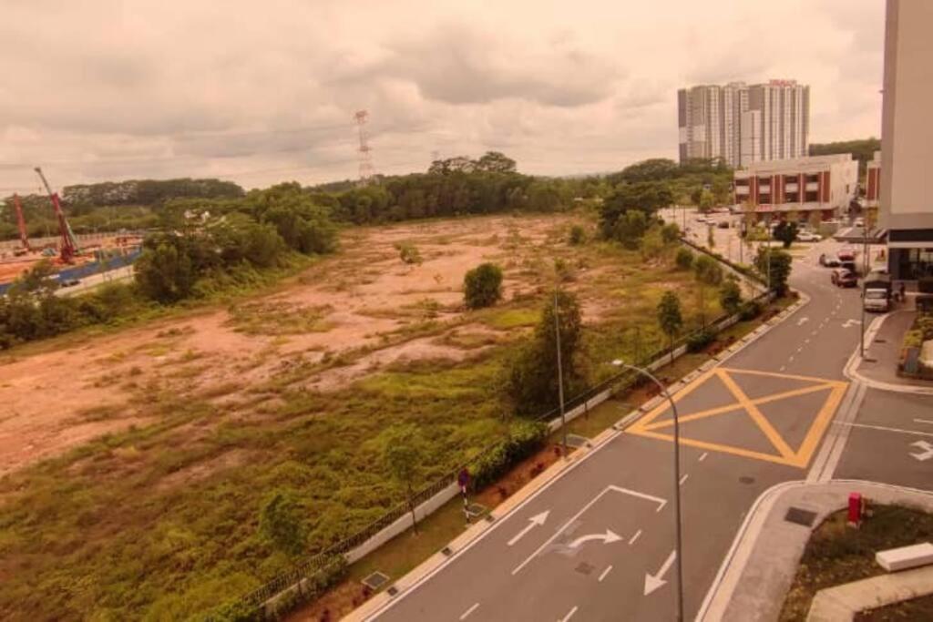 Hzb301-Selfcheck-In-Wi-Fi- Netflix- Parking- Pool-2 Bedroom- Klia, 7099 Sepang Extérieur photo
