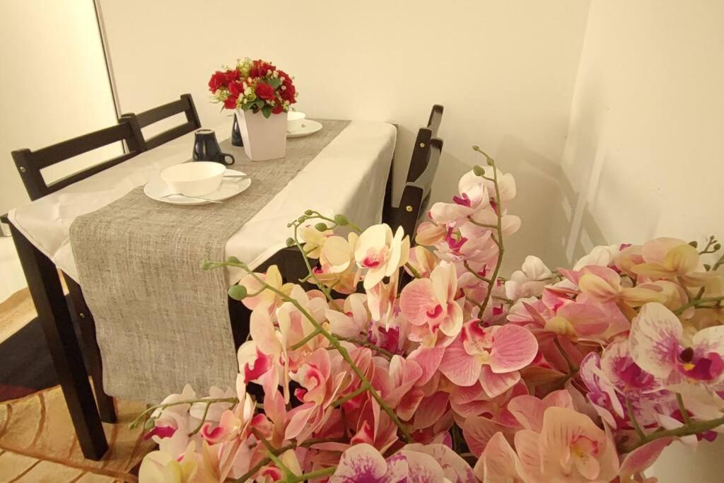 Hzb301-Selfcheck-In-Wi-Fi- Netflix- Parking- Pool-2 Bedroom- Klia, 7099 Sepang Extérieur photo